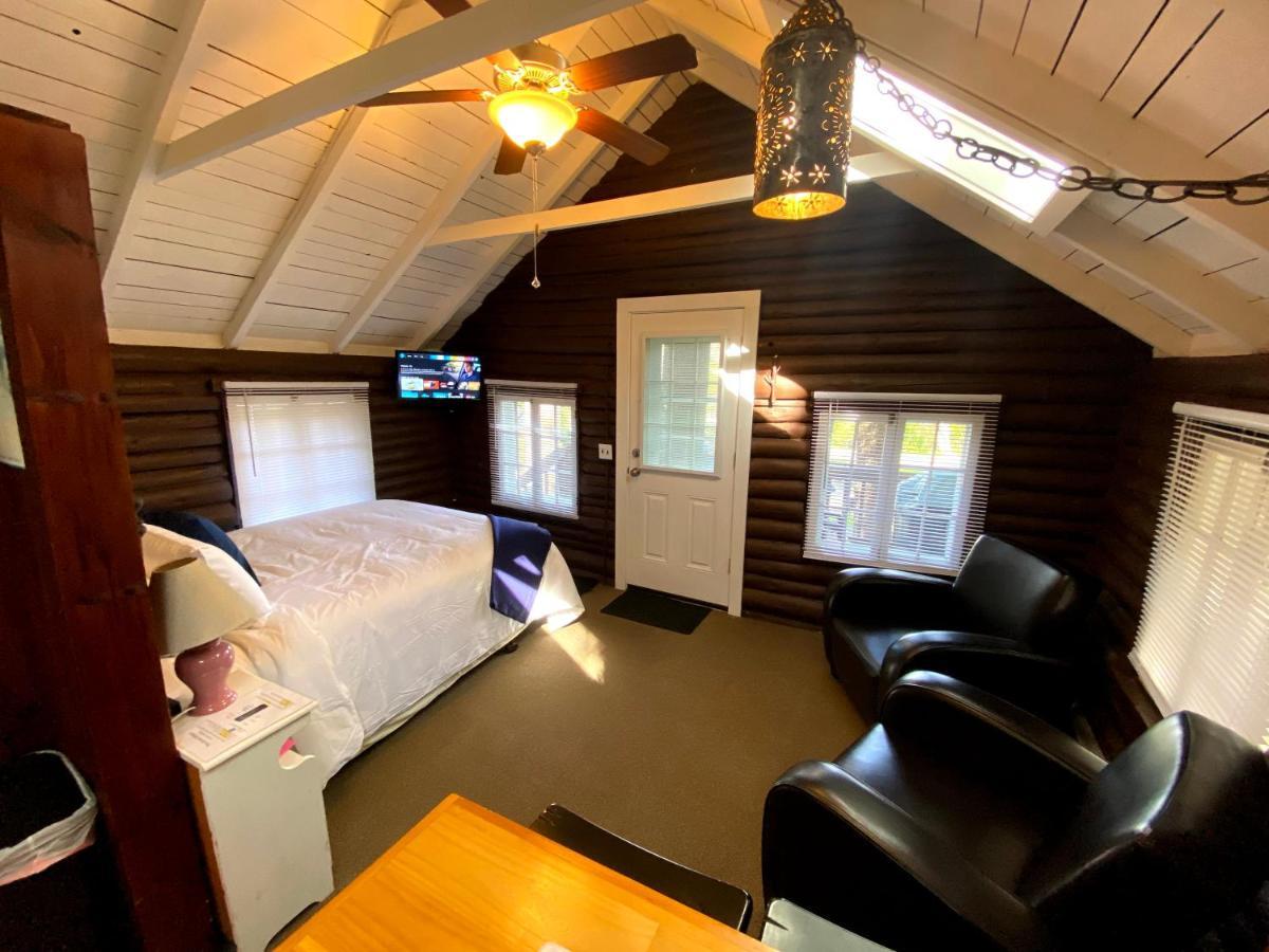 Pine Grove Cottages Lincolnville Εξωτερικό φωτογραφία