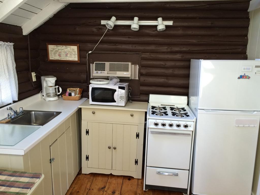 Pine Grove Cottages Lincolnville Εξωτερικό φωτογραφία